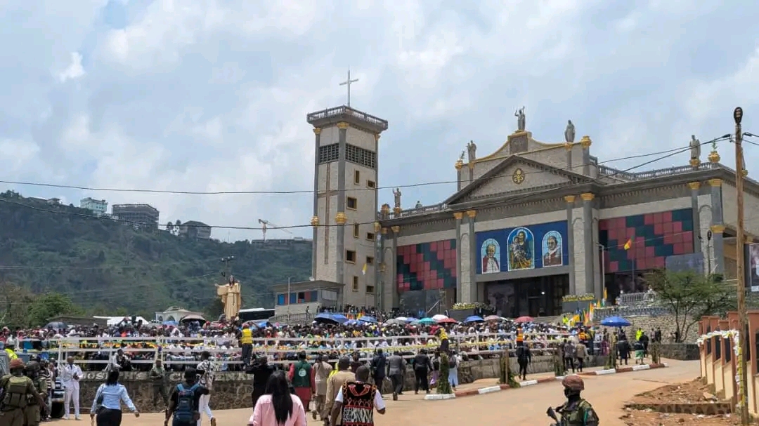 Léon XIV,Bamenda,Visite,Paix
