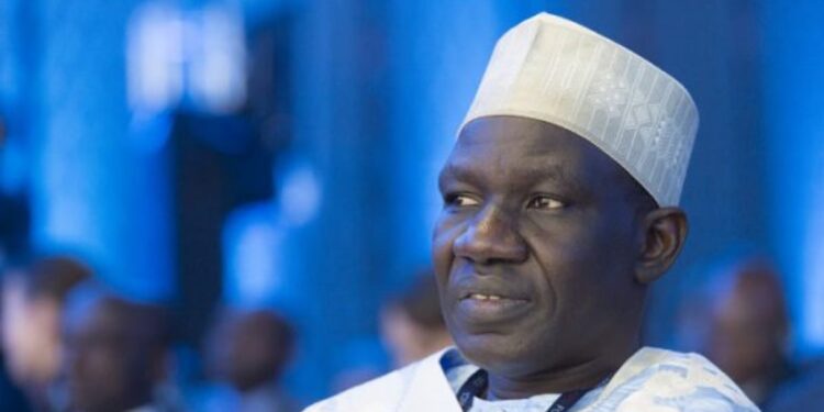 « Lunettesgate » au Cameroun : l&rsquo;affaire des lunettes du ministre Alamine Ousmane Mey