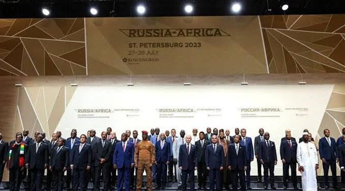 Monde| Sommet Russie-Afrique : cinq questions pour comprendre ce que le continent peut en tirer